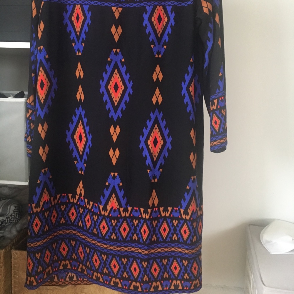 Long Sleeved Geometric Pattern Dress - image 4